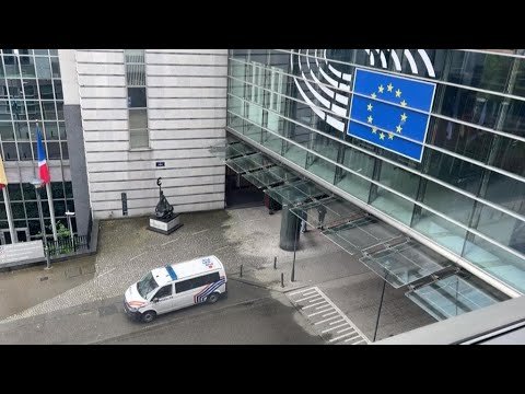European Parliament Offices Raided Amid Suspected Russian Election Interference