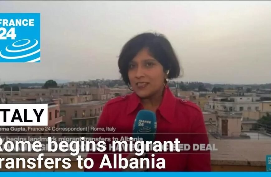 Italy Transfers First Group of 16 Migrants to Albania