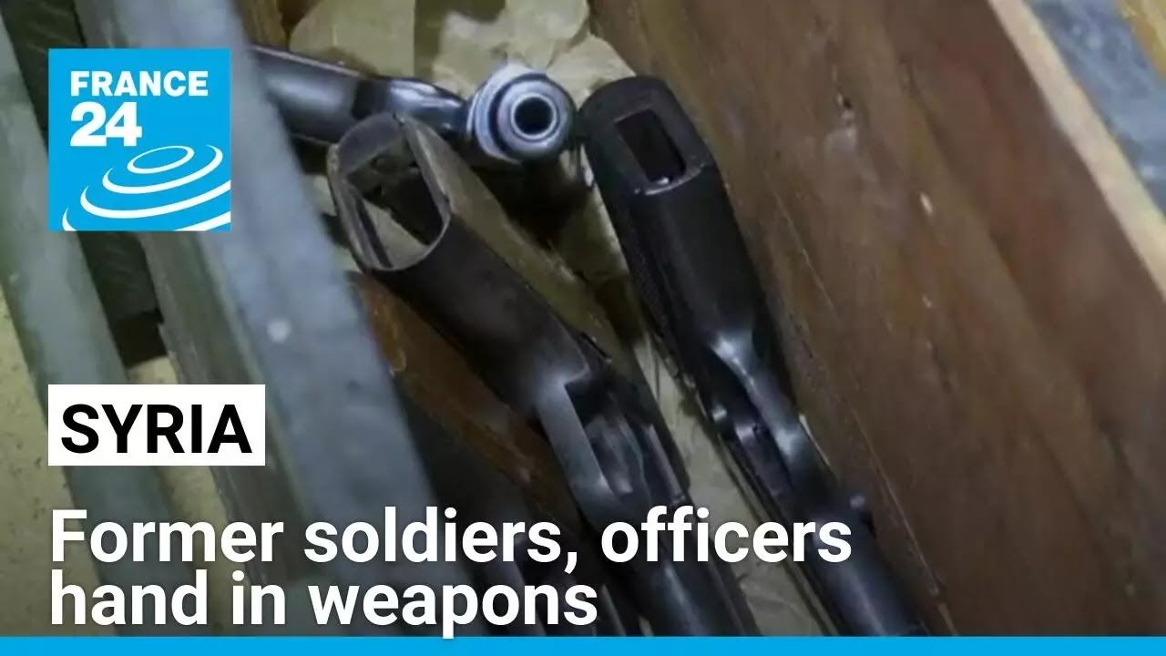 Former Soldiers and Officers Hand in Weapons at Syria’s Reconciliation Centres