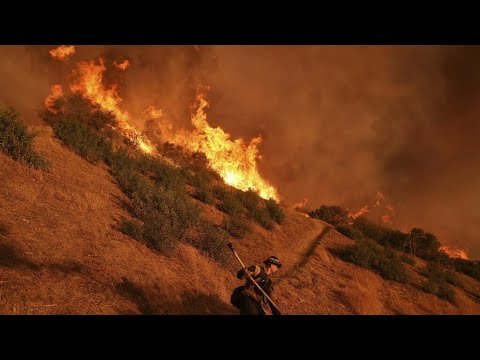 Los Angeles Prepares for Strong Winds Amid Ongoing Deadly Wildfires